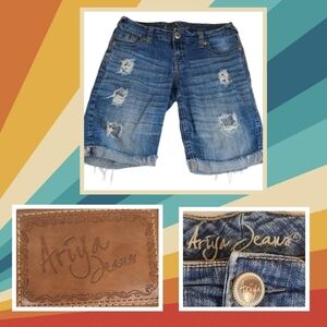 Vintage Ariya Jeans Distressed Retro Denim  Bermuda Long Shorts, 9/10